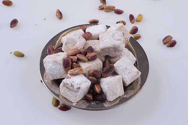 Kavala cookies with pistachios: 250g